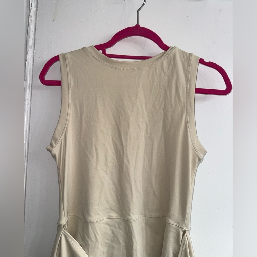 Golf Women’s Tennis Dress Wrap Skirt Built in Shorts Sleeveless size XL - Picture 8 of 9